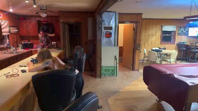 StudlyHardwood webcam model stream image