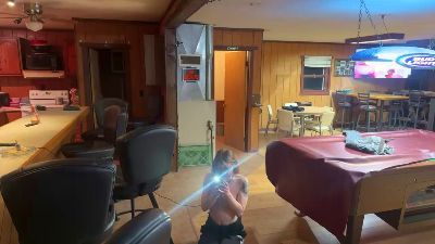 StudlyHardwood webcam model stream image