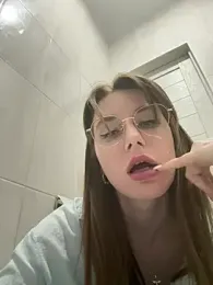 FReyja_44 webcam stripchat model stream image