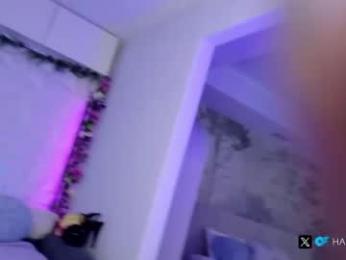 harliequinnx webcam model stream image