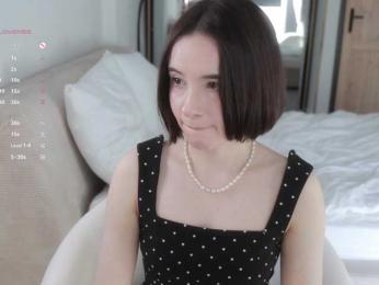 MissEssie webcam model stream image