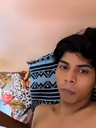 bisexual_yh webcam model stream image