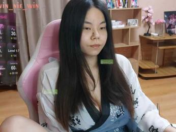 WIN_NIE webcam bongacams model stream image