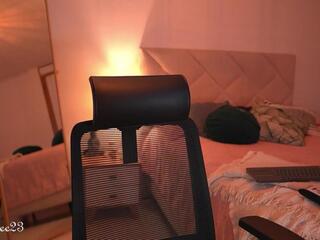 Marie Jonnes webcam model stream image