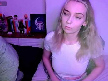 Almondmilka webcam bongacams model stream image