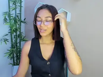ASIAM_BRUNET webcam model stream image