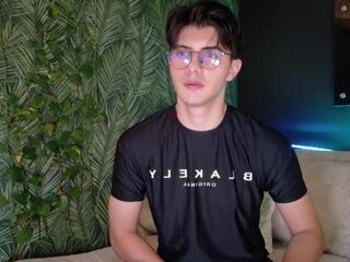 Bm Guys webcam model stream image