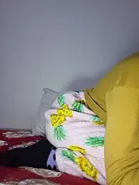 altinya webcam stripchat model stream image