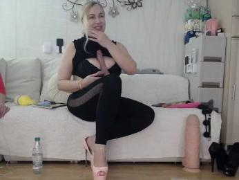 Kamila5555555 webcam bongacams model stream image