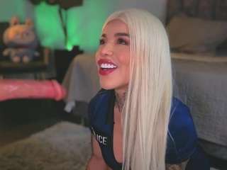 misspeearl webcam model stream image