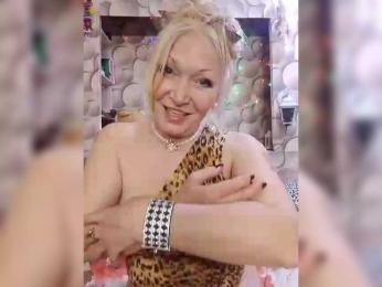 LizSage webcam model stream image