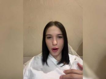 Virniks webcam bongacams model stream image