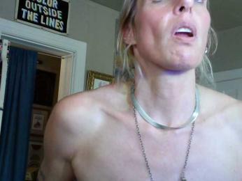 mylfGlama webcam bongacams model stream image