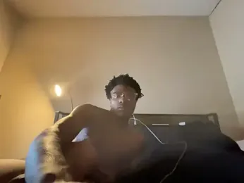 Bigdicktrick227 webcam model stream image