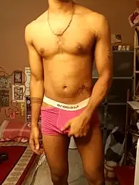 Yk_physique webcam stripchat model stream image