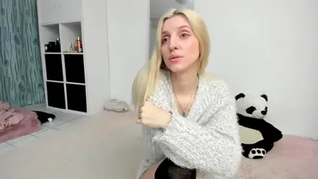 KenzieDawton webcam stripchat model stream image