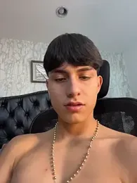 Lander_Cruz webcam stripchat model stream image