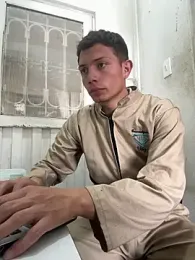 santiObrero webcam model stream image