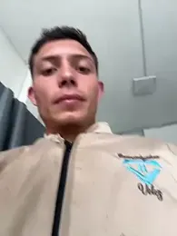 santiObrero webcam model stream image