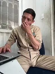 santiObrero webcam model stream image