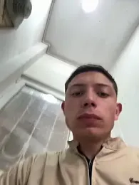 santiObrero webcam model stream image