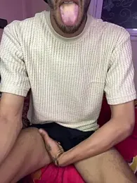 Yassir-xxxl webcam stripchat model stream image