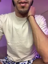 Yassir-xxxl webcam stripchat model stream image