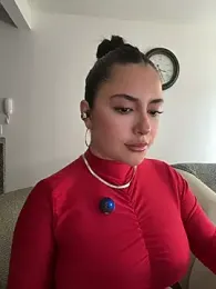 sukhakunis1 webcam model stream image