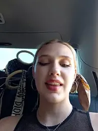 caressyourself webcam model stream image