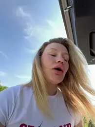 justmilaa webcam stripchat model stream image