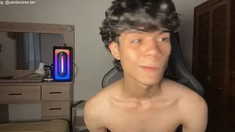 OopsAgain_ webcam model stream image