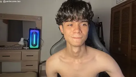 OopsAgain_ webcam model stream image