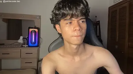 OopsAgain_ webcam model stream image