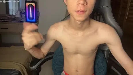 OopsAgain_ webcam model stream image
