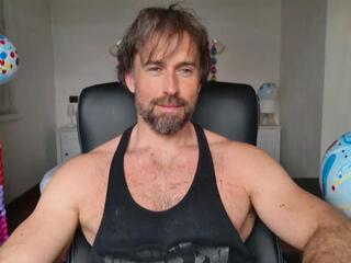 Robert Smiley webcam flirt4free model stream image