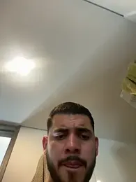 Dimitri_Bass webcam model stream image