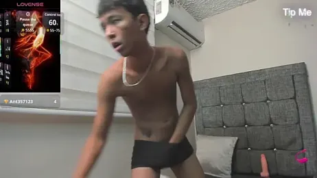 Little_Twink19x webcam stripchat model stream image