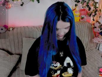 MiuAmano webcam model stream image