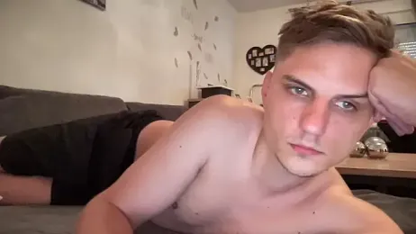 Sweetbooy90 webcam model stream image
