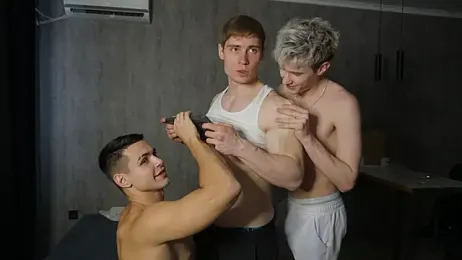 Horny_boyzz webcam stripchat model stream image