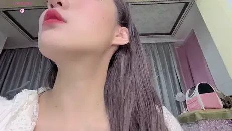 Yaya--728 webcam model stream image