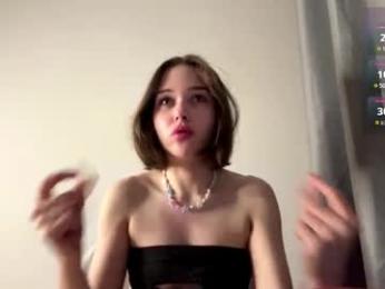 redbullvibe webcam model stream image