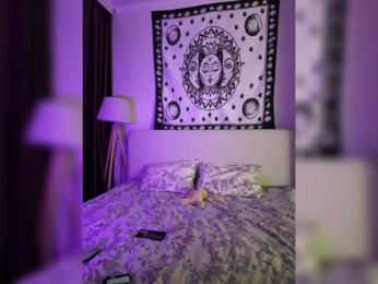 ShyAlya webcam model stream image