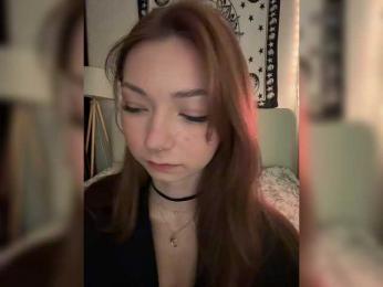 ShyAlya webcam model stream image