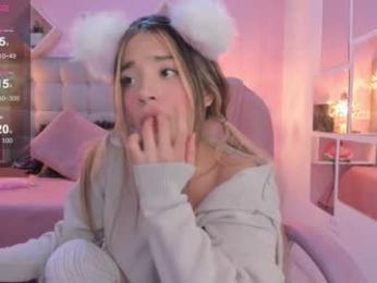 dulce_powl webcam chaturbate model stream image