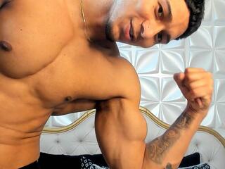 Jacksson Big webcam flirt4free model stream image