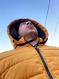 emea4 webcam model stream image