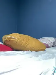 leoblazes webcam model stream image