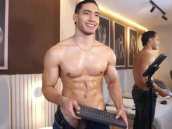 tian_brooks webcam model stream image