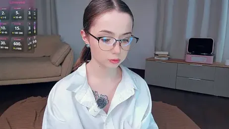 DominikaElis webcam stripchat model stream image